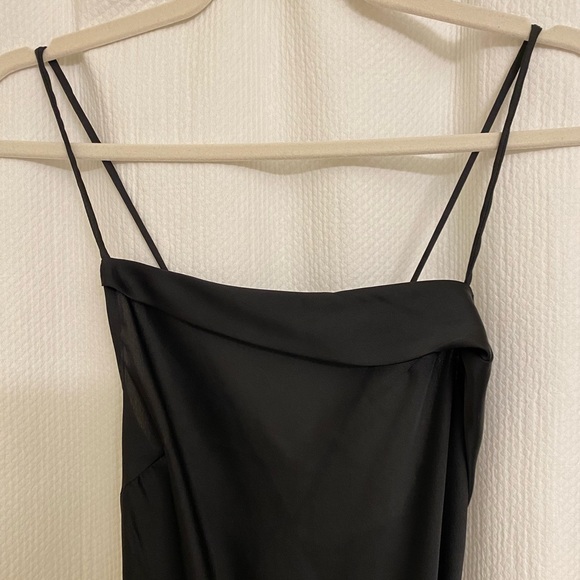 ASTR Midi Dress - Picture 7 of 8